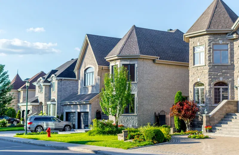 Maison avec gouttière à Trois-Rivières
